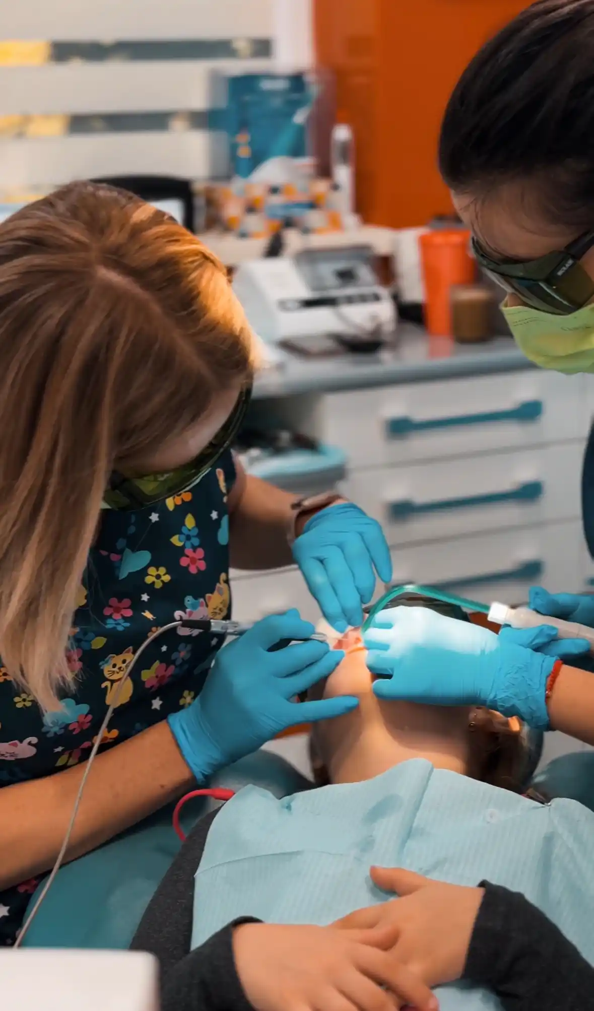 frenectomie_laser_Crystal-Dental-Clinic-2